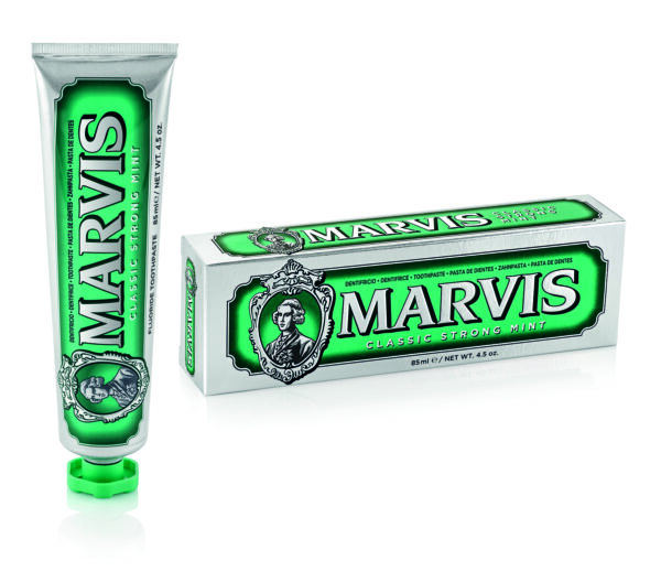 Marvis Classic Strong Mint Οδοντόκρεμα για Πλάκα & Τερηδόνα Classic Strong Mint 85ml