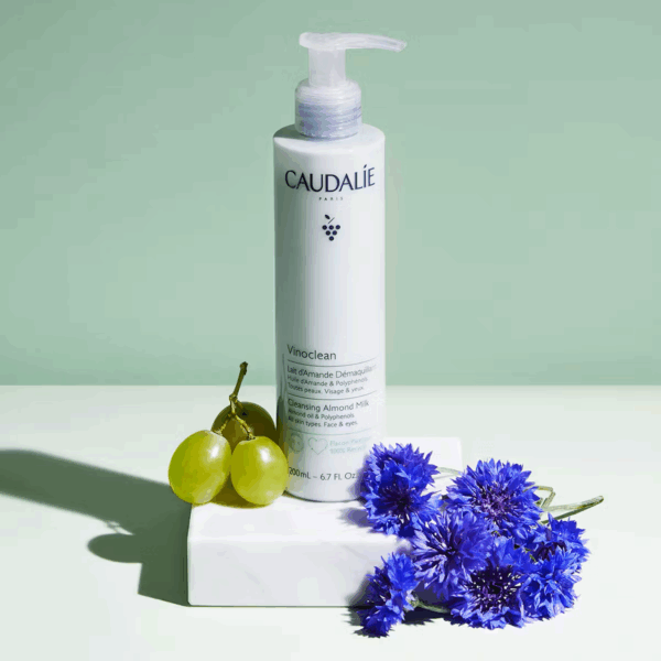 Caudalie Vinoclean Almond Milk Γαλάκτωμα Καθαρισμού Προσώπου 200ml - Image 3