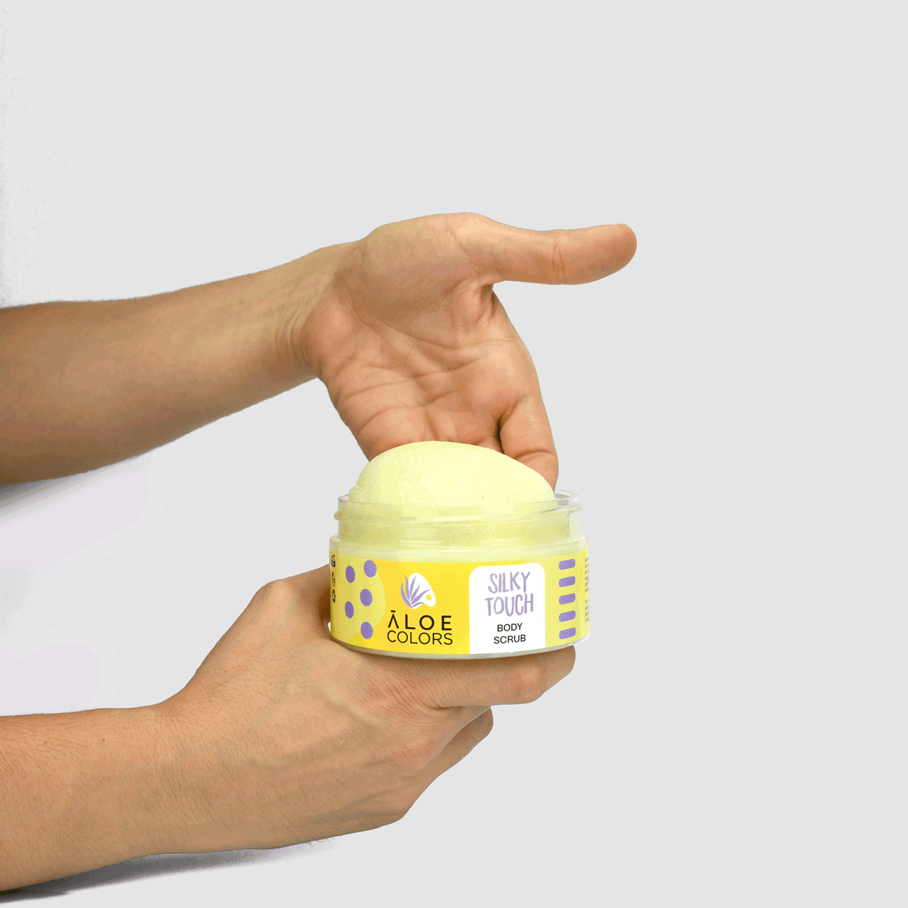 Aloe Colors Body Scrub Silky Touch 200ml - Image 2