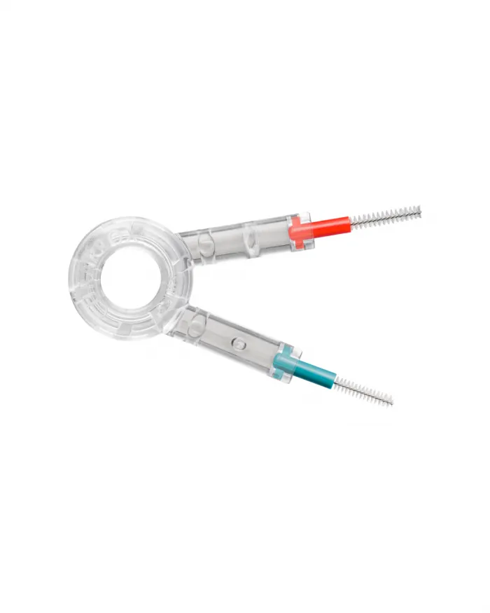 Curaprox Kids Ταξιδιωτικό Σετ 6–12 ετών – Οδοντόβουρτσα, Οδοντόκρεμα, Μεσοδόντια Βουρτσάκια - Image 5