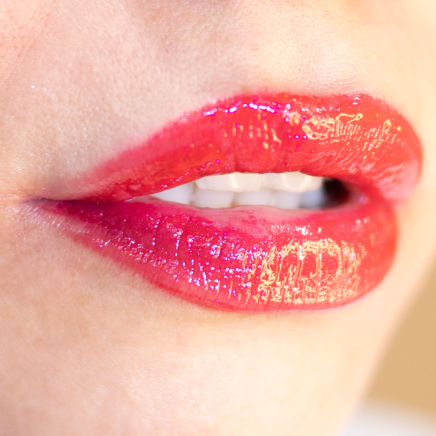 Lorin Cosmetics Shine Bomb Volume Lipgloss – Λιπ Γκλος για Όγκο & Λάμψη - Image 2