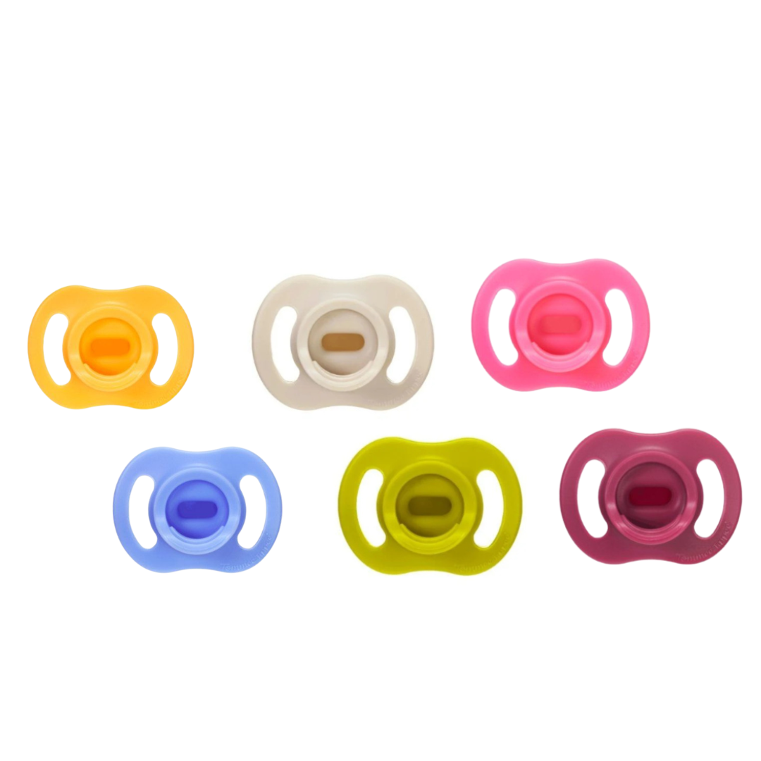 Tommee Tippee UltraLight StayPut – Ορθοδοντική Πιπίλα Σιλικόνης 6-18 Μηνών